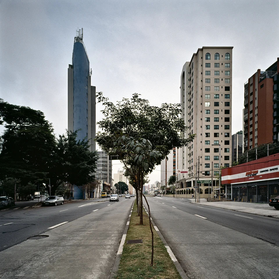Metropolis — 01 - São Paulo 02984-01_B